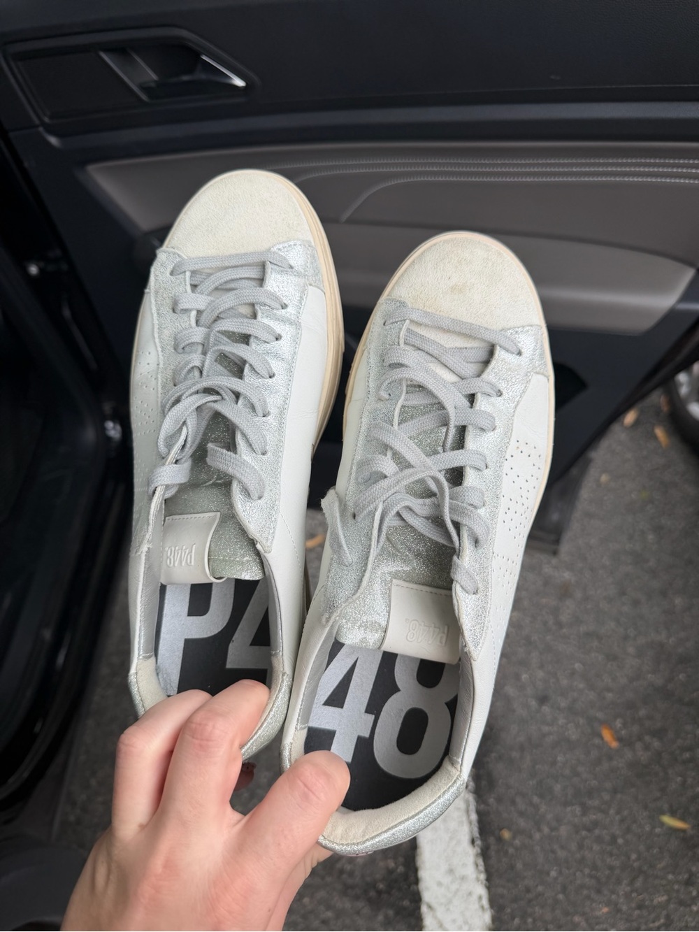 Casual Womens Low-Top Sneakers in Light Gray